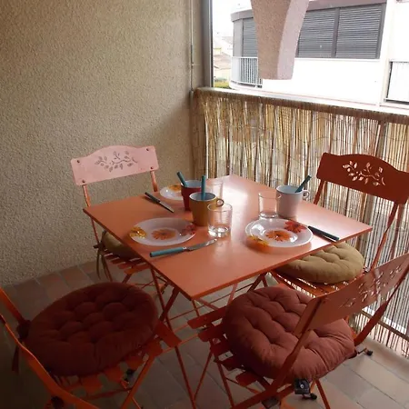 Apartamento Nice Apt With Balcony On The Seafront Agde