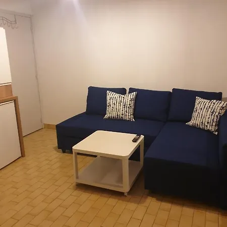 Apartamento Nice Apt With Balcony On The Seafront